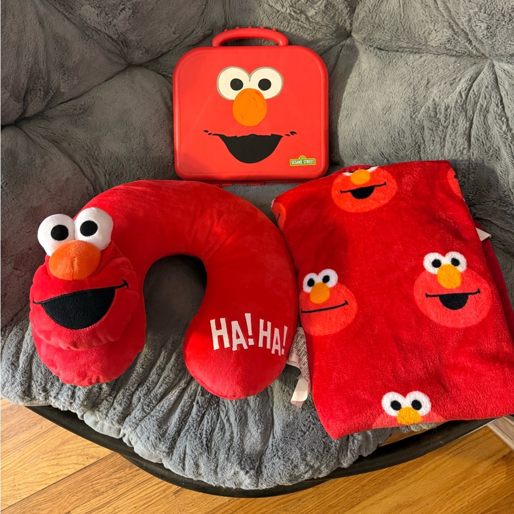 Sesame Street Elmo Learning Set - Red and Multicolor - Picture 2 of 3
